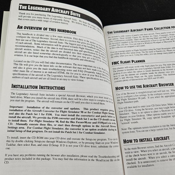 Microsoft Legendary Aircraft Suite Flight Simulator 2000 PC CD Disc Handbook - Picture 4 of 6